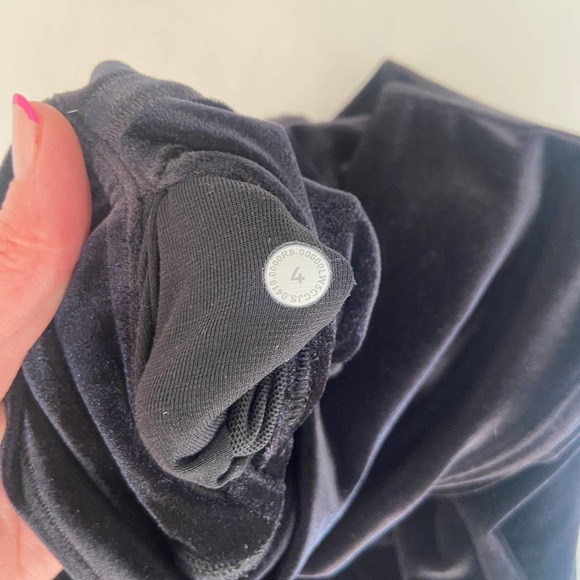 Lululemon Velvet Wunder Lounge High-Rise Tight 28" - Size 4 - Picture 8 of 8